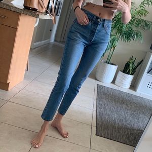 Levi’s 501 skinny light blue